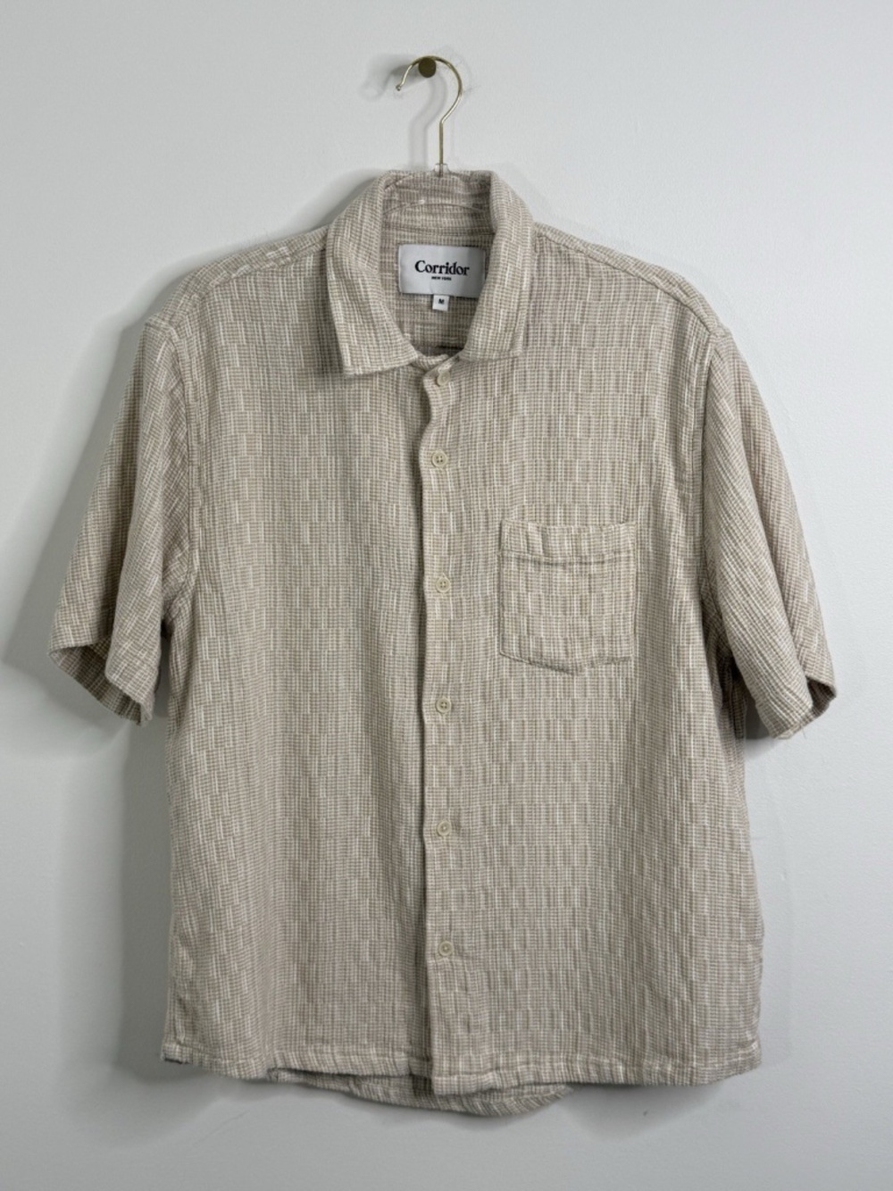 Corridor NYC Short Sleeve Button Up Woven Men's Size Medium Beige Designer